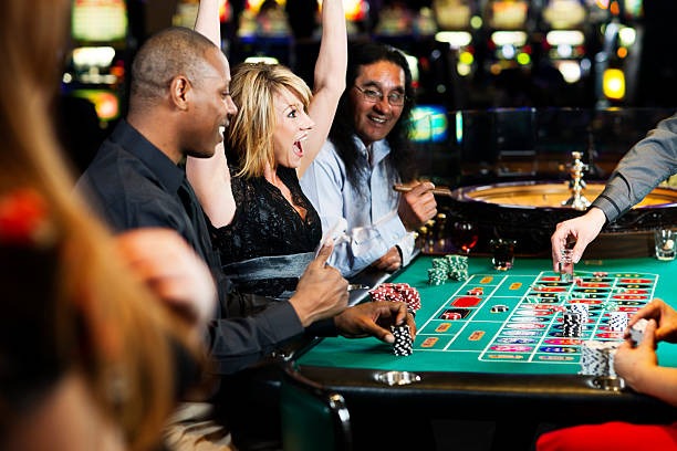 Betting table with number and group options